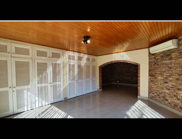 3 BEDROOM FREESTANDING FOR SALE IN SUNWARD PARK